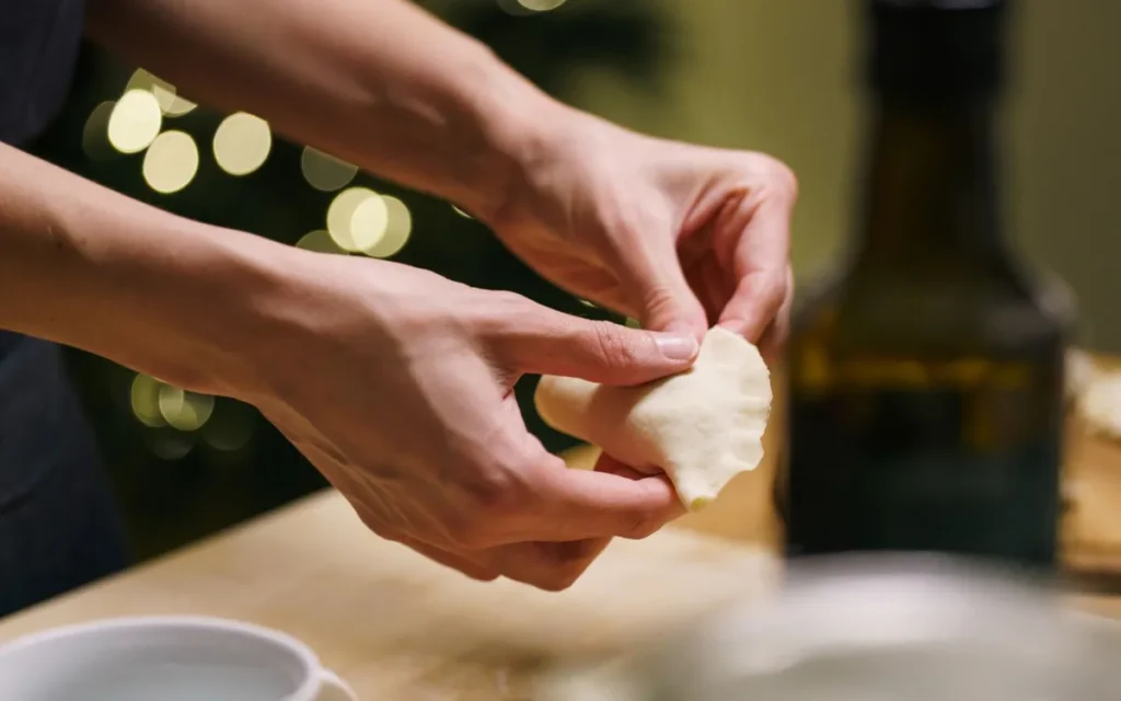 Ciasto na pierogi - przepis krok po kroku