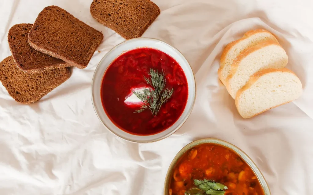 Bigos bez mięsa i bigos z mięsem - co wybrać?