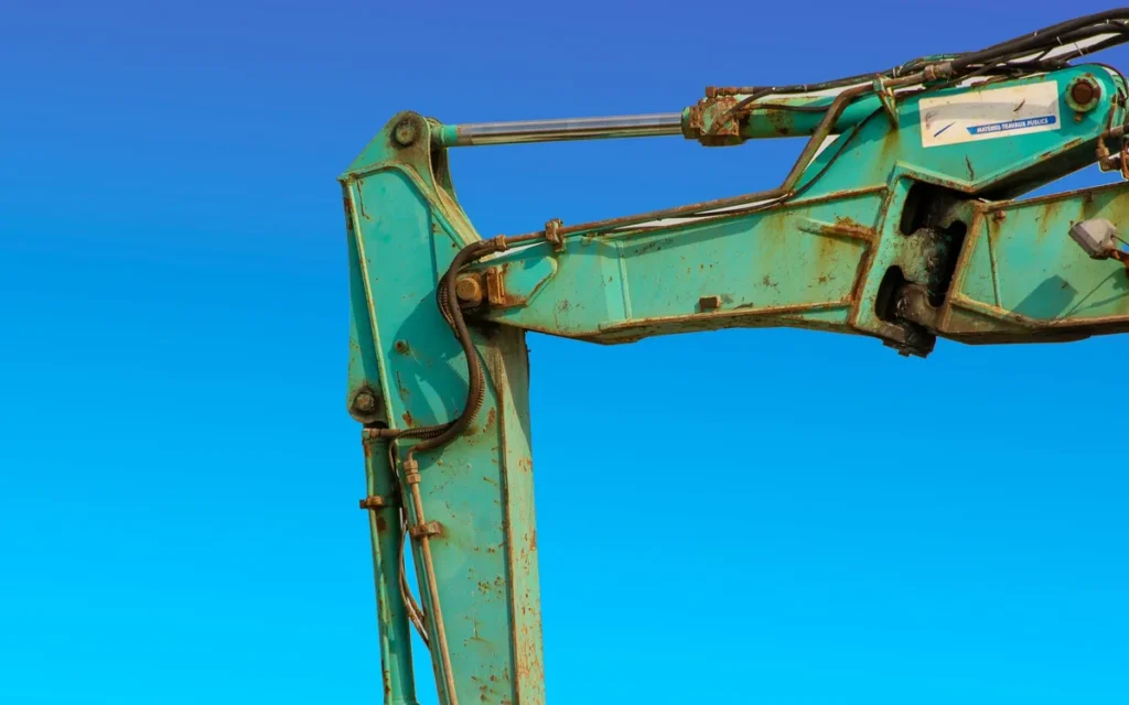 Kiedy wezwać hydraulika do zatkanego zlewu?