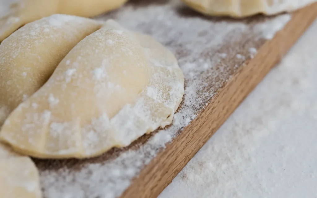 Jak mrozić i przechowywać domowe pierogi?