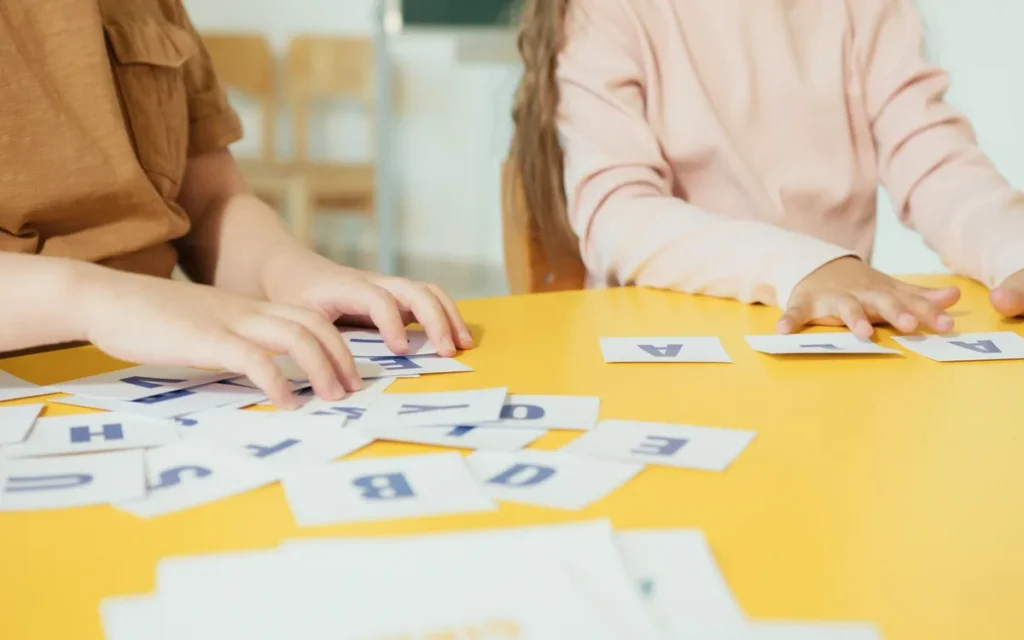 Jakie gry edukacyjne wybrać dla dzieci 6-7 lat?